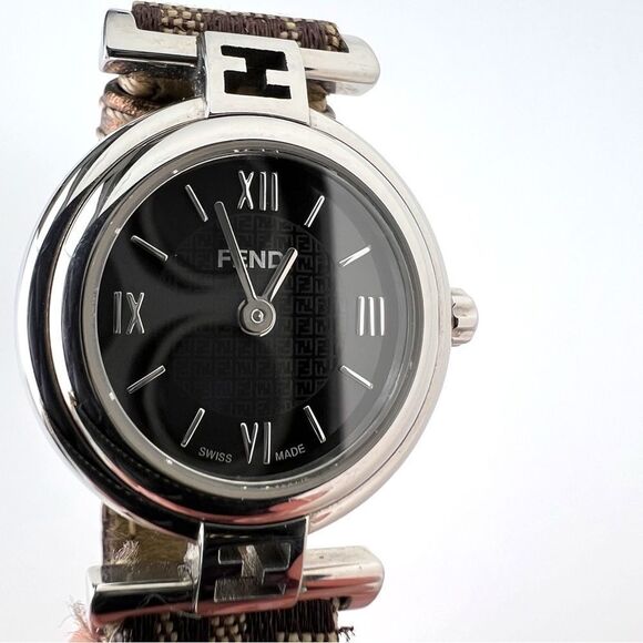 Vintage FENDI Orologi 2700L Brown Silver Circle Quartz  Ladies Watch - Picture 3 of 12